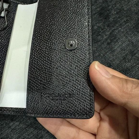 Coach Black Leather Key Holder - Picture 4 of 4